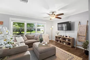 5334 Saxon Dr, Houston, TX 77092 - Photo 6