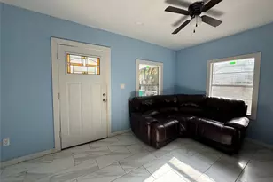 172 Moonbeam Ln, Livingston, TX 77351 - Photo 4