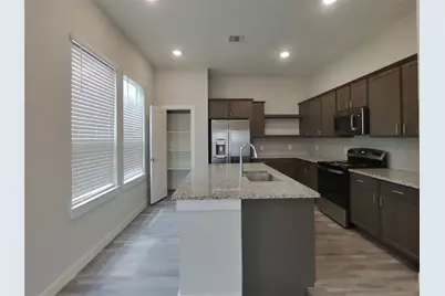 9835 Willow Creek Commerce Drive #516, Tomball, TX 77375 - Photo 4