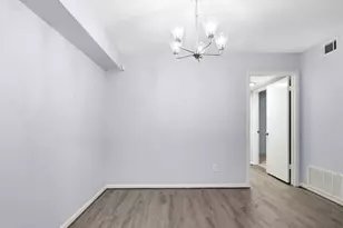 2744 Briarhurst Dr, Houston, TX 77057 - Photo 10
