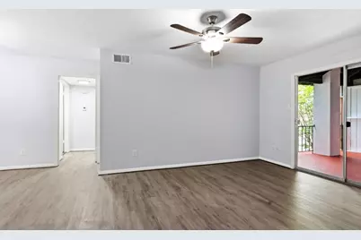2744 Briarhurst Drive #49, Houston, TX 77057 - Photo 6
