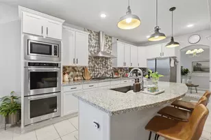 9881 Western Sky Dr, Brookshire, TX 77423 - Photo 10