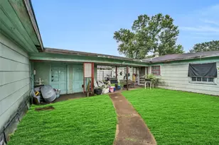 8101 Howard Dr, Houston, TX 77017 - Photo 18