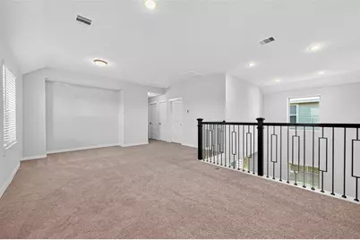 5018 Chestnut Orchard Drive, Houston, TX 77066 - Photo 12