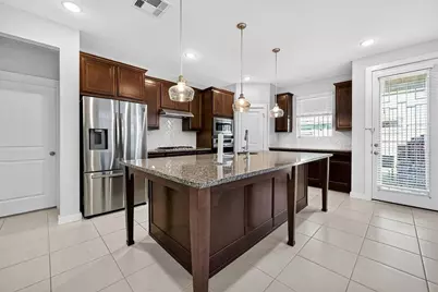 5018 Chestnut Orchard Drive, Houston, TX 77066 - Photo 8