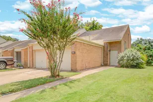 1826 Veranda Dr, West Columbia, TX 77486 - Photo 1