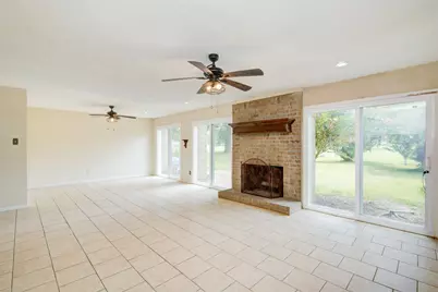 1826 Veranda Drive, West Columbia, TX 77486 - Photo 14