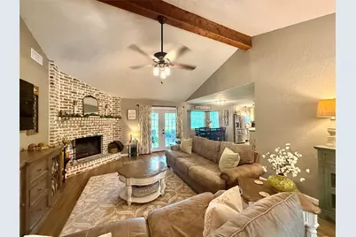 6009 Hazelwood, Orange, TX 77632 - Photo 6