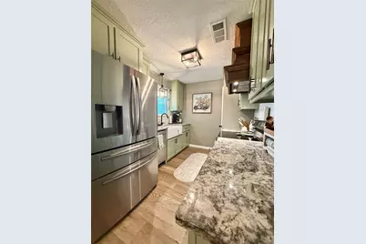 6009 Hazelwood, Orange, TX 77632 - Photo 8