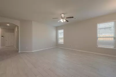 13314 Prado Ridge Lane, Iowa Colony, TX 77583 - Photo 4