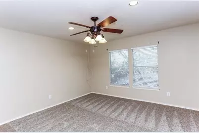 730 Redwing Place Drive, Houston, TX 77009 - Photo 16