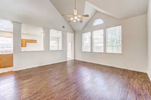 8510 Nashwood Ct, Houston, TX 77040 - Photo 16