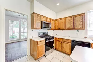 8510 Nashwood Ct, Houston, TX 77040 - Photo 10