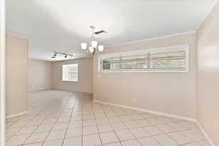 5522 Ariel St, Houston, TX 77096 - Photo 6