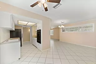 5522 Ariel St, Houston, TX 77096 - Photo 10