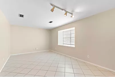 5522 Ariel Street, Houston, TX 77096 - Photo 4