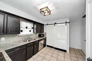18 Barcelona Ct, Missouri City, TX 77459 - Photo 6