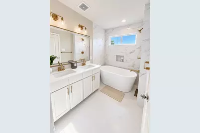 15022 Eagle Feather Court, Houston, TX 77090 - Photo 14