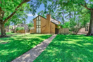 14134 Cleobrook Dr, Houston, TX 77070 - Photo 2