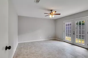 14134 Cleobrook Dr, Houston, TX 77070 - Photo 16
