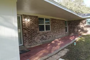 3240 County Rd 155, Alvin, TX 77511 - Photo 26