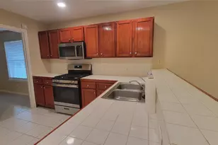 3335 Lakeland Gardens Dr, Katy, TX 77449 - Photo 12