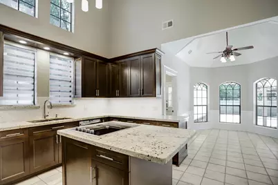 127 Rush Haven Drive, The Woodlands, TX 77381 - Photo 10