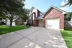 21211 Dover Park Ln, Katy, TX 77450 - Photo 2