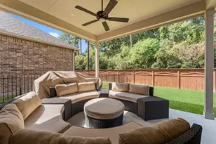 413 New Frst Ln, The Woodlands, TX 77382 - Photo 42
