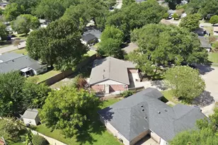 8902 Winding River Dr, Houston, TX 77088 - Photo 42