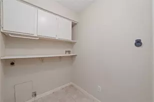 3131 E Heatherock Cir, Sugar Land, TX 77479 - Photo 4