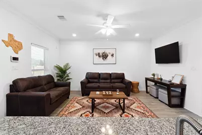 7980 Ethel Street #A/B, Houston, TX 77028 - Photo 6