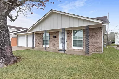 2249 Earle Street, Port Neches, TX 77651 - Photo 2