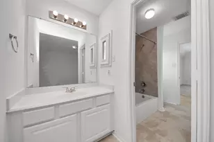 4230 Waterwood Dr, Baytown, TX 77521 - Photo 24