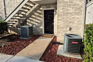 10847 Braes Bend Dr, Houston, TX 77071 - Photo 1