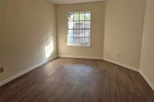 10847 Braes Bend Dr, Houston, TX 77071 - Photo 8