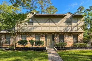 5702 Vestavia Dr, Houston, TX 77069 - Photo 2