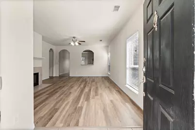 2204 Highland Crossing Drive, Conroe, TX 77304 - Photo 4