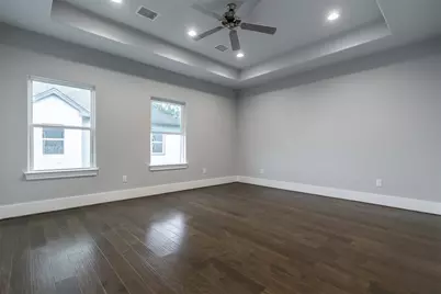 1545 W 22nd Street, Houston, TX 77008 - Photo 16