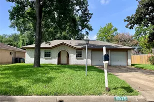 5375 Little John Ln, Katy, TX 77493 - Photo 2