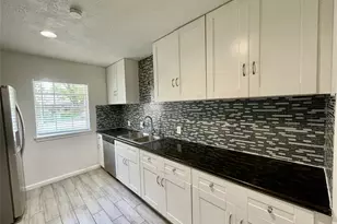 5375 Little John Ln, Katy, TX 77493 - Photo 10