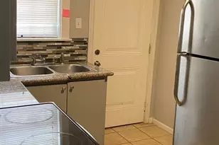 3204 Napoleon St, Houston, TX 77004 - Photo 6