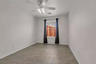 10906 Cayman Mist Dr, Houston, TX 77075 - Photo 6