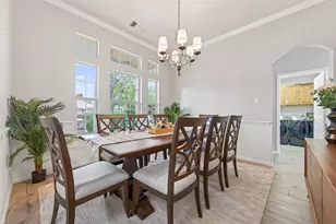 155 E Concord Valley Cir, The Woodlands, TX 77382 - Photo 6