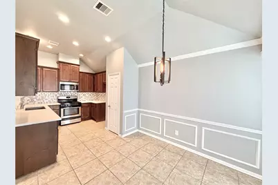 122 Long Canyon Lane, Richmond, TX 77469 - Photo 6