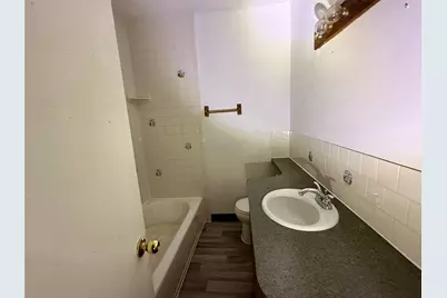 202 S Magnolia Street, Highlands, TX 77562 - Photo 8