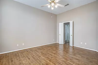 2022 Ridge Wood Lane, Sugar Land, TX 77479 - Photo 10