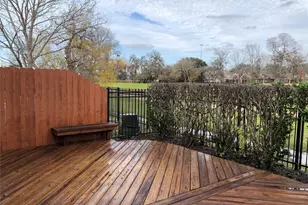 2022 Ridge Wood Ln, Sugar Land, TX 77479 - Photo 22