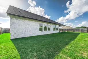 800 Greystone Ln, Angleton, TX 77515 - Photo 42