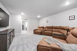 800 Greystone Ln, Angleton, TX 77515 - Photo 34